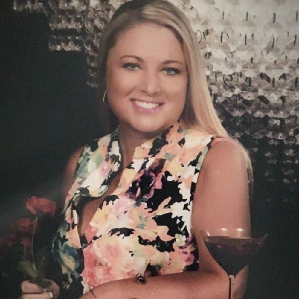 Meet your Posher, Laurie